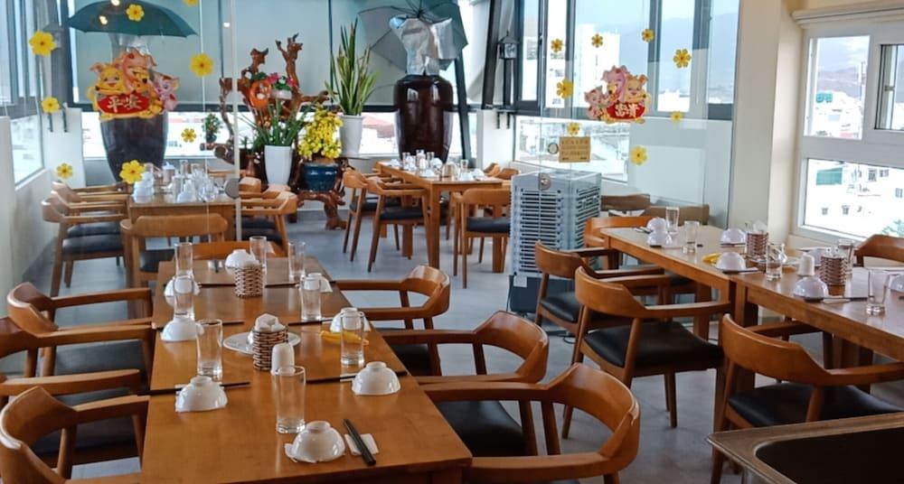 Sen Vang Luxury Hotel Nha Trang Exterior photo
